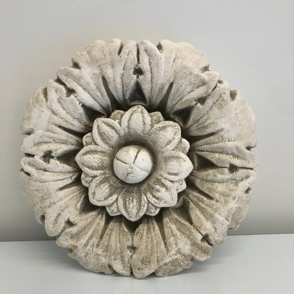 Architectural Rosette Decorative Element - Picture 2 of 5